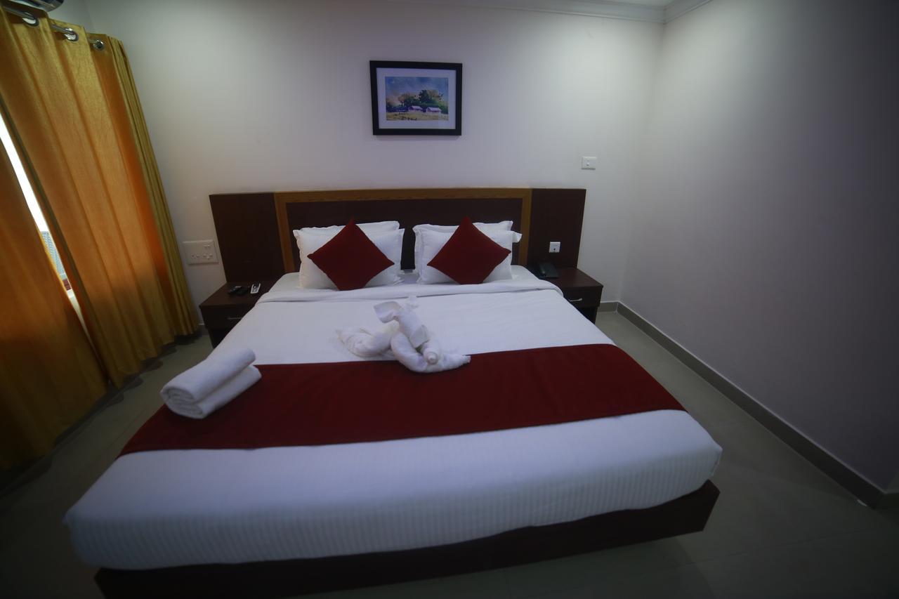 Hotel Horizon International Tullipurmbu Exteriér fotografie
